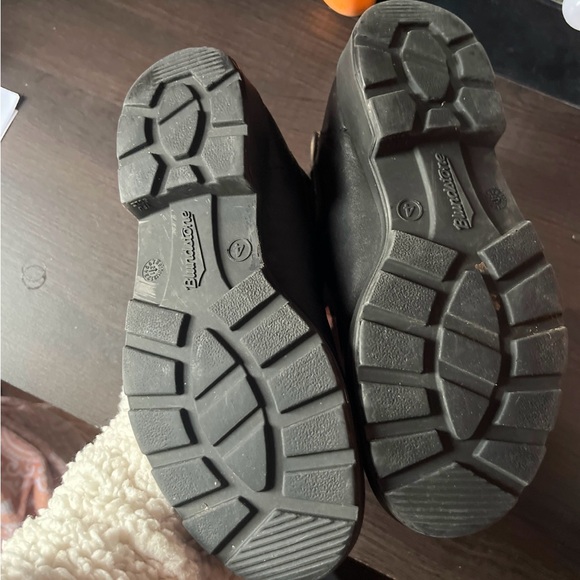 Blundstone boots - Picture 2 of 3